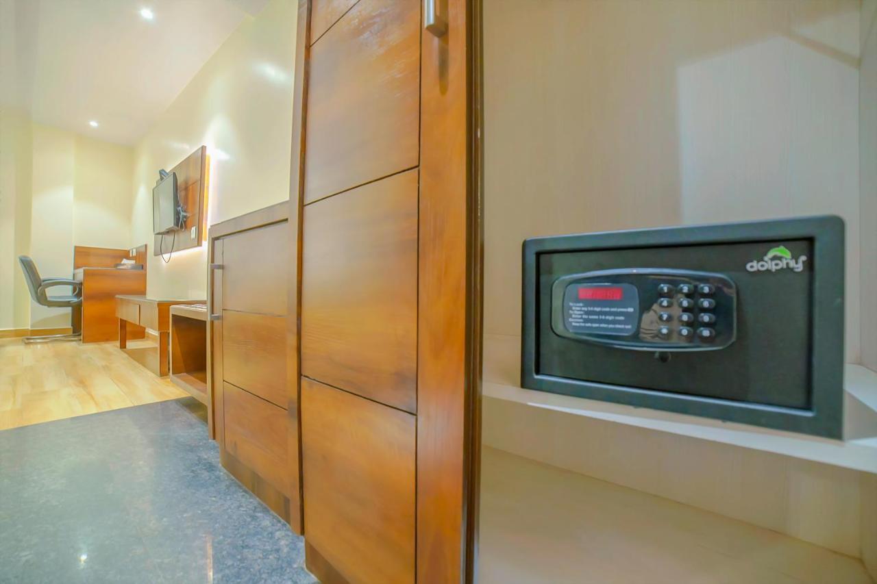 Hotel Hira Inn-10Mins From Railway Station & Bus Station Allāhābād Junction Dış mekan fotoğraf